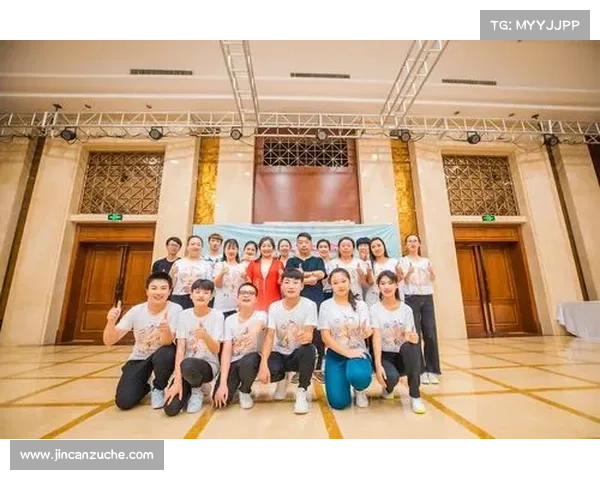 李芮知:从学术新星到跨界创新领袖的成长与探索 李芮知:从学术新星到跨界创新领袖的成长与探索